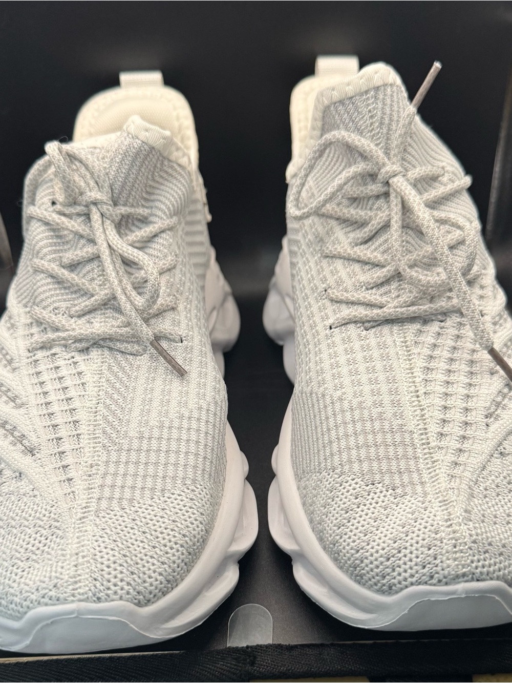 Men's Breathable Knit Casual Sneakers in Light Gray